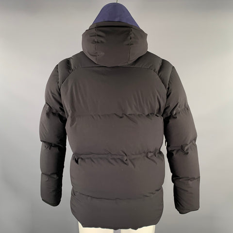 ISAORA Size S Black Navy Polyester Elastane Puffer Coat