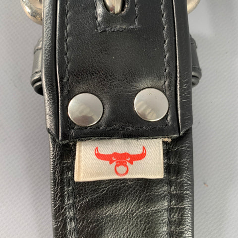BUTCHEREI LINDINGER Size 34 Black Silver Grommets Belt