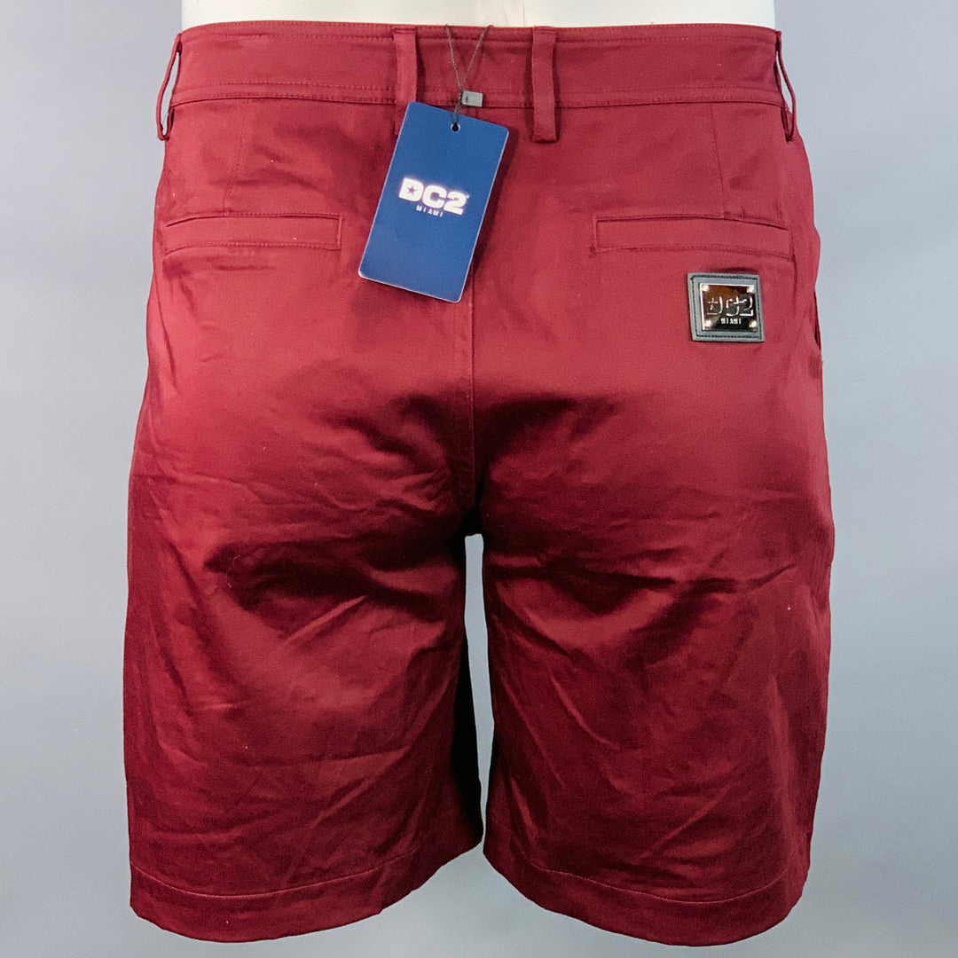 DC2 MIAMI Size L Burgundy Cotton Blend Flat Front Zip Fly Shorts