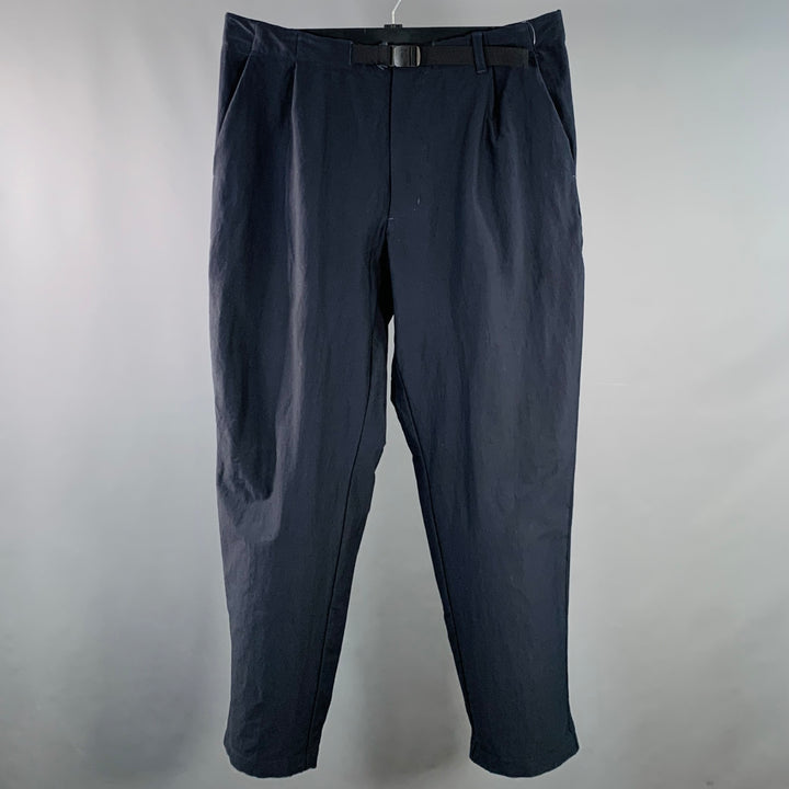 GOLDWIN Size L Navy Twill Nylon Blend Drawstring Casual Pants