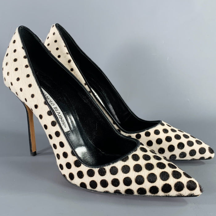 MANOLO BLAHNIK Size 7.5 White Black Dots Pony Hair Stiletto Pumps