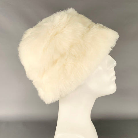 COMME des GARCONS SHIRT Size M White Fuzzy Acetate Hat