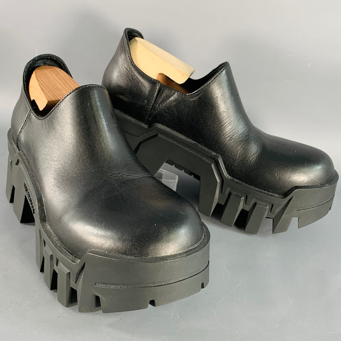 BALENCIAGA 2023 Size 6 Bulldozer Mini Black Leather Platform Lug Sole Ankle Boots