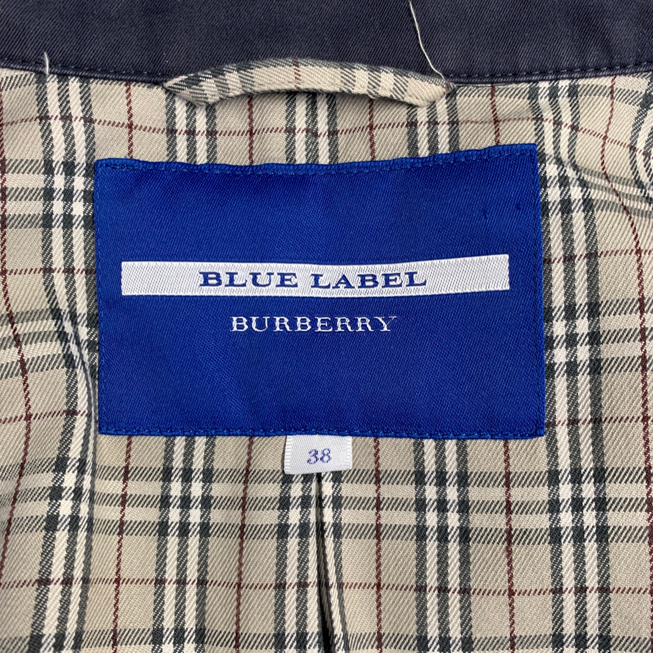 Burberry Blue Label ピーコート 38サイズ BURBERRY BLUE LABEL ピーコート 38 チェック 黒 金ボタン