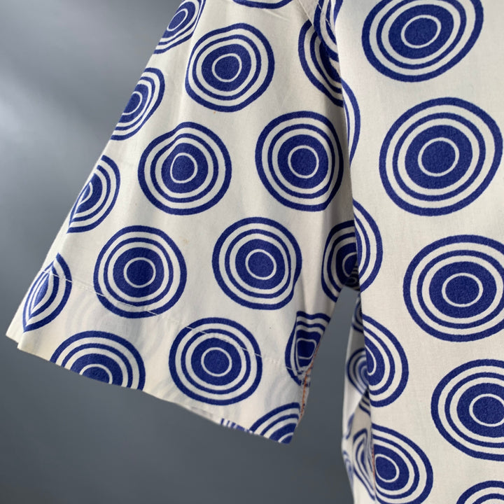 HUGO BOSS Size XL Blue White Circles Cotton Pointed Collar Short Sleeve Shirt