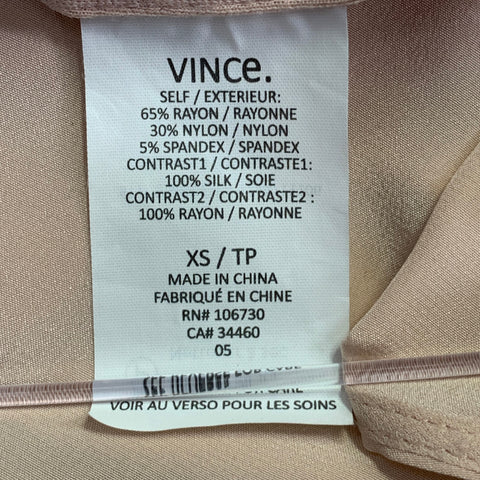VINCE Size XS Pink Black Rayon Blend Contrast Trim V-Neck Casual Top