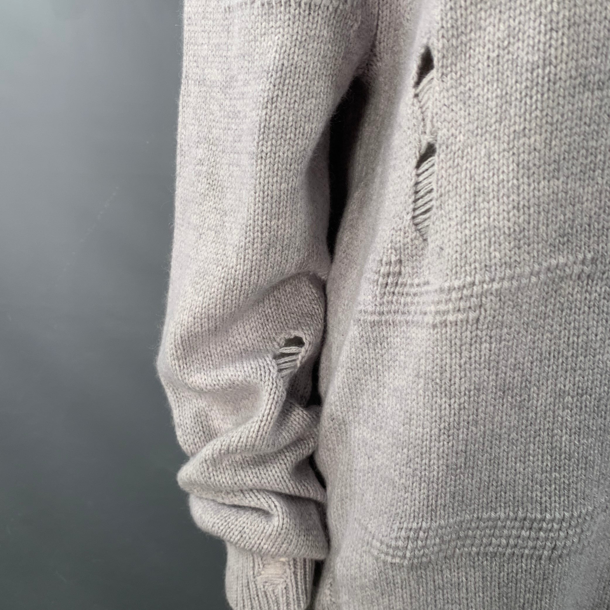 HELMUT LANG Size L Light Grey Wool Yak Cashmere Knit Distressed