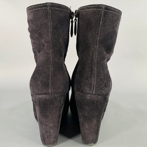PRADA Bottines compensées en daim noir Taille 7.5