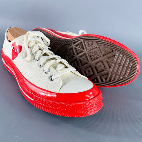 CONVERSE Size 10 Cream Red Hearts Canvas Sneakers