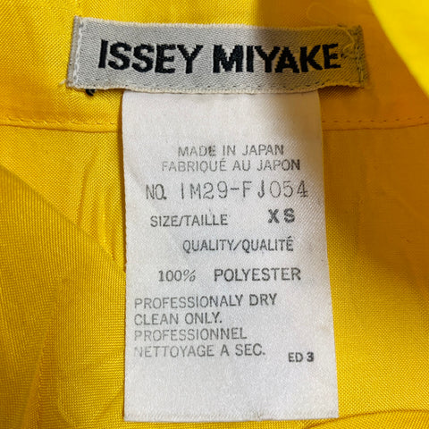 ISSEY MIYAKE Size XS Yellow Wrinkled Polyester Nehru Collar Oversized Long Sleeve Shirt