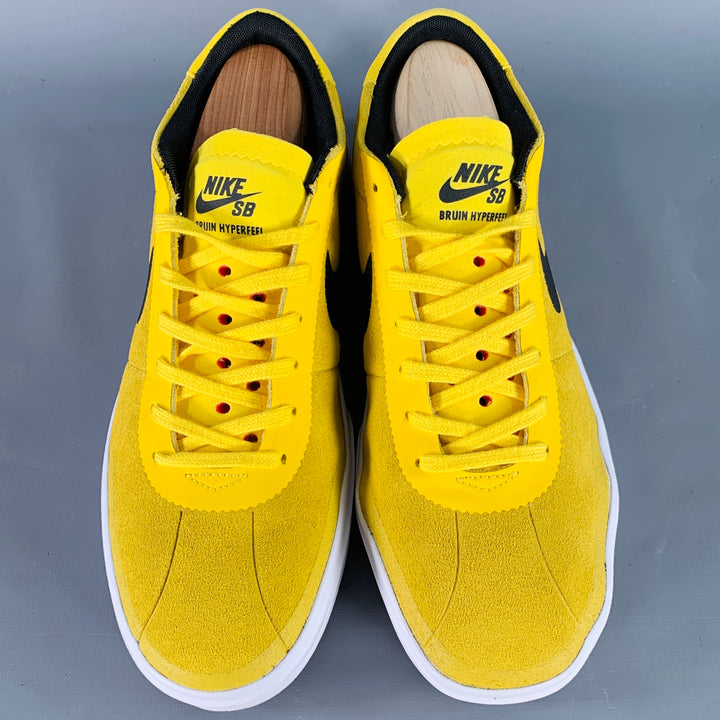 NIKE Size 10 SB Bruin Hyperfeel Yellow Black Suede Lace-Up Low Top Sneakers