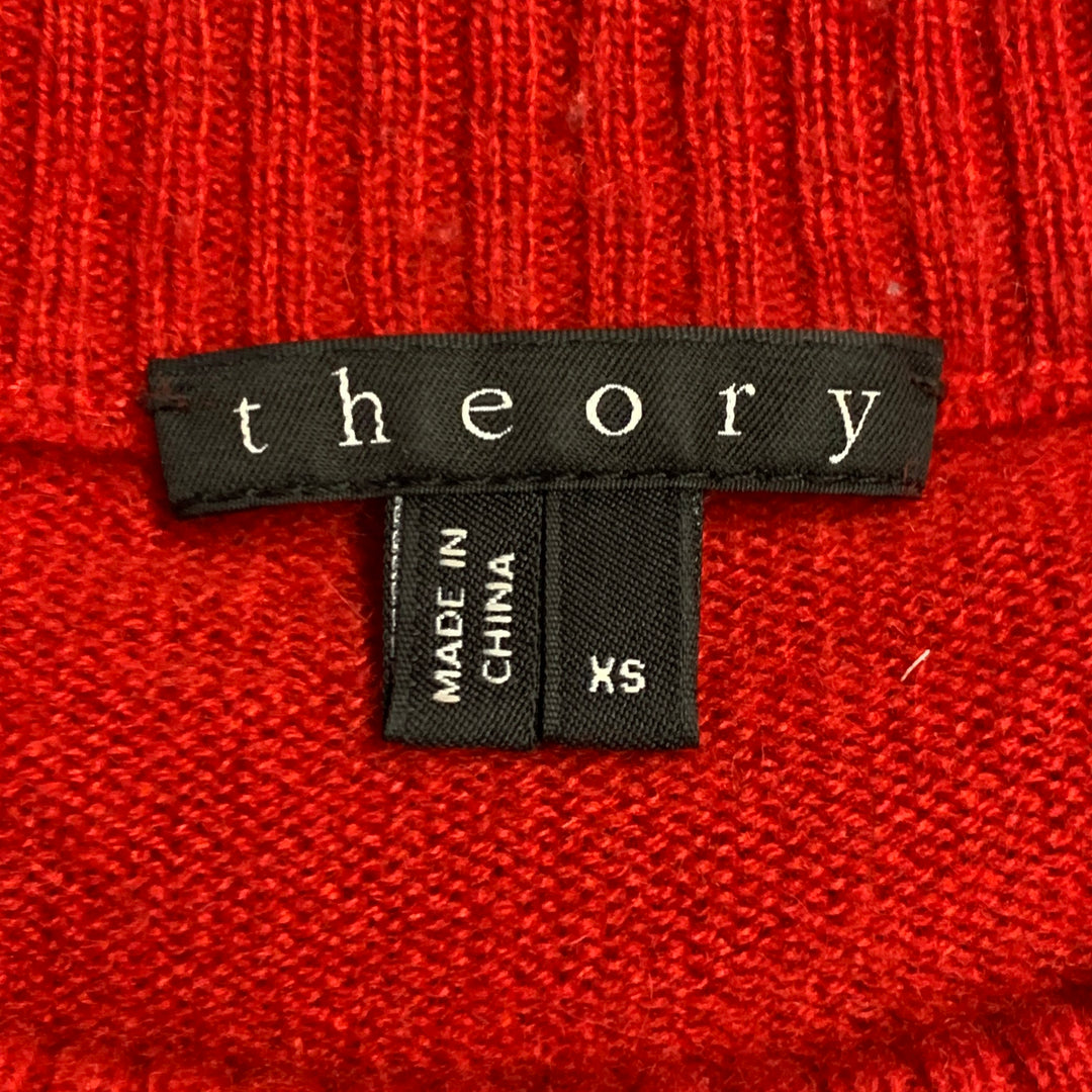 THEORY Size XS Red Cashmere Crew Neck Sweater