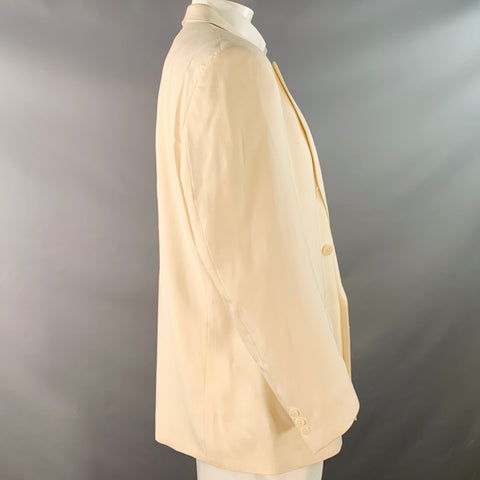 SAKS FIFTH AVENUE Size 48 Cream Silk Double Breasted Single Button Sport Coat