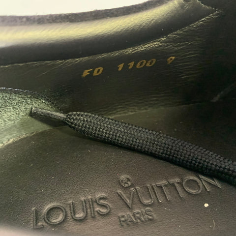 LOUIS VUITTON Size 10 Navy Wingtip Suede Vulcanized sole Lace Up Shoes