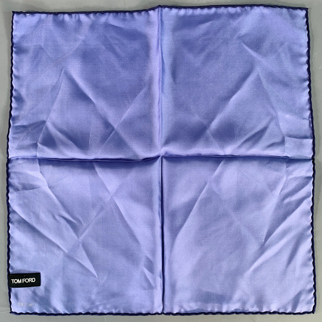 TOM FORD Blue Navy Logo Silk Pocket Square