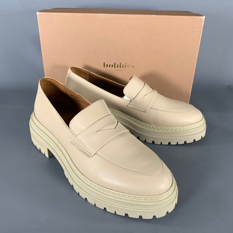 BOBBIES Size 8 Beige Leather 659164 Platform Flats