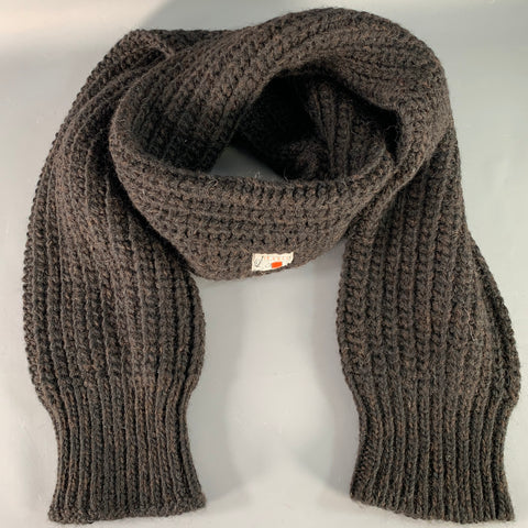 TENDER CO. Rib Sleeve Brown Ribbed Lambswool Scarf
