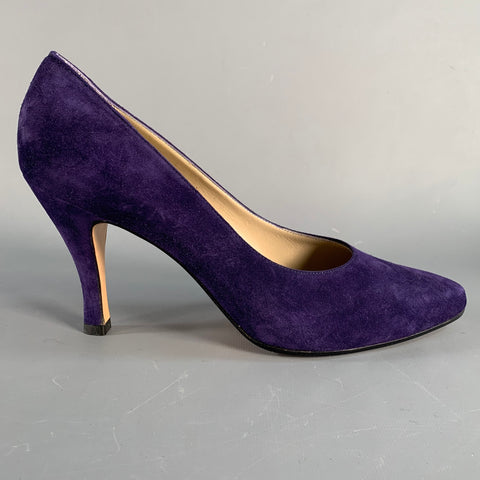 SALVATORE FERRAGAMO Size 9 Purple Suede Pumps
