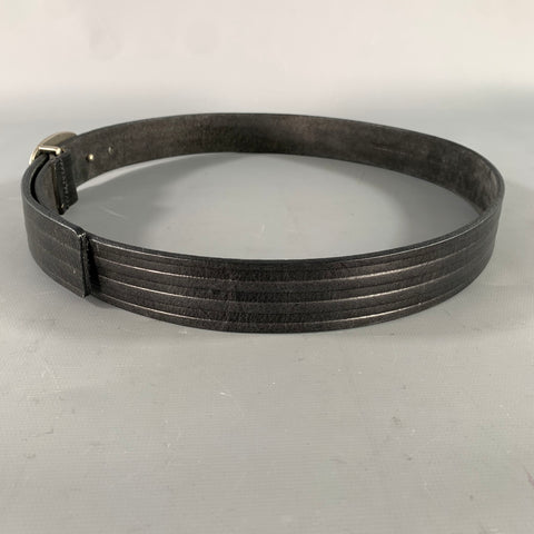 GUESS Size M Black Stripe Leather Belt