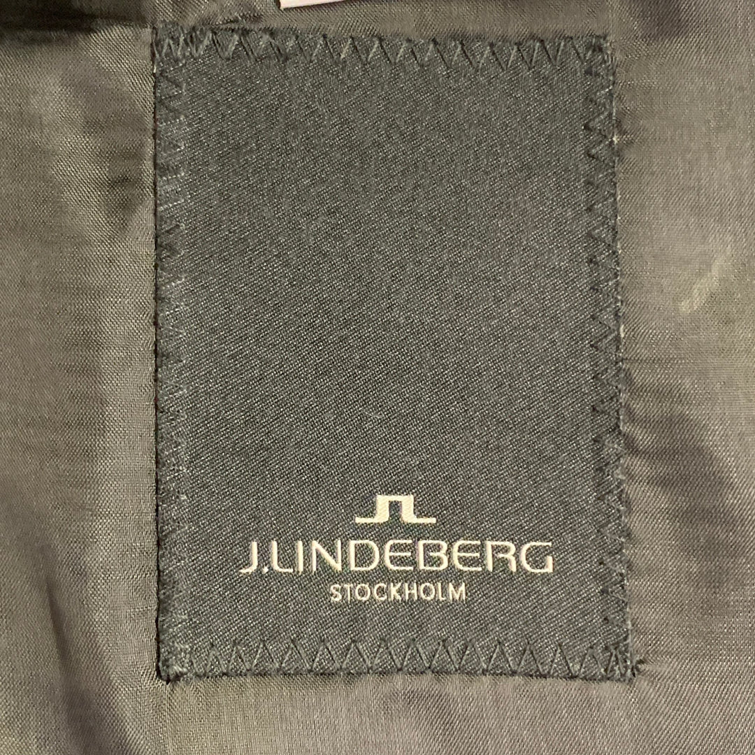 J. LINDEBERG Size 40 Regular Black Grey Wool Peak Lapel Single Button Suit
