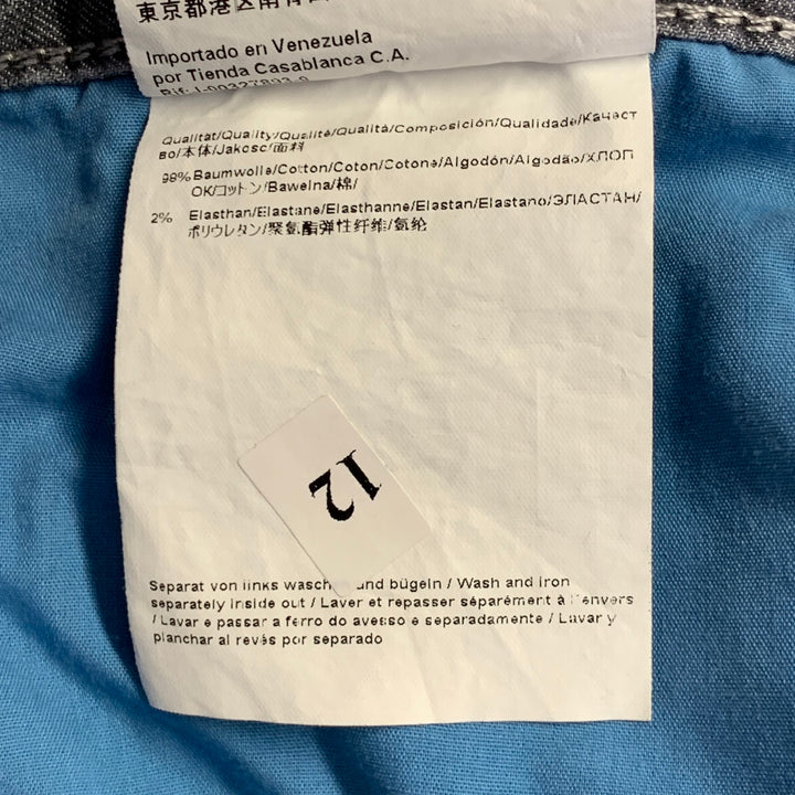 BOSS by HUGO BOSS Size 36 Grey Cotton Blend Straight Five Pockets Jeans