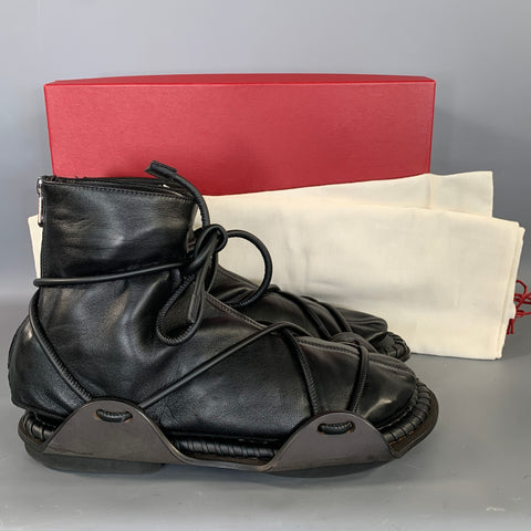 SALVATORE FERRAGAMO Size 10 Black Leather Gladiator Sandals