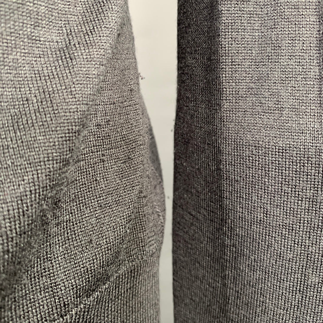 VIKTOR & ROLF Size M Grey Knit V-Neck Pullover