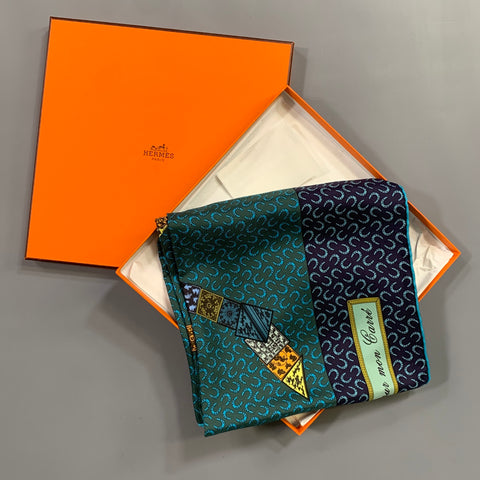 HERMES Print Silk Scarves & Shawls