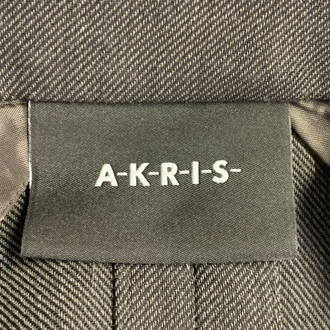 AKRIS Size 10 Grey Charcoal Wool Twill Peak Lapel Jacket Blazer
