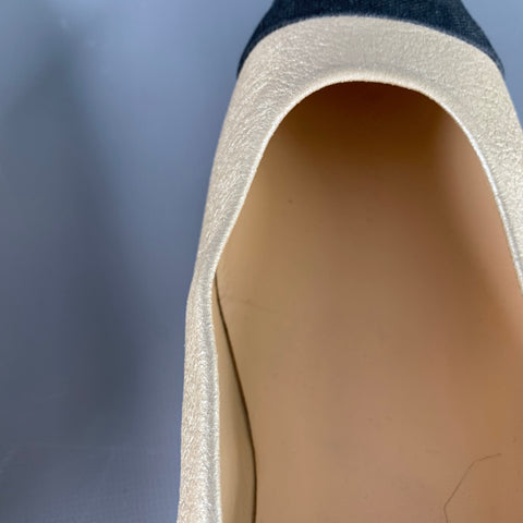 CHANEL Size 8 Gold Black Leather Cap Toe Flats