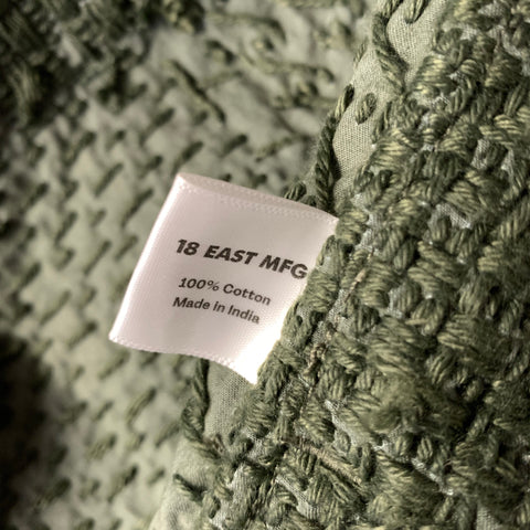 18 EAST Size L Green Embroidery Cotton Pointed Collar Short Sleeve Shirt