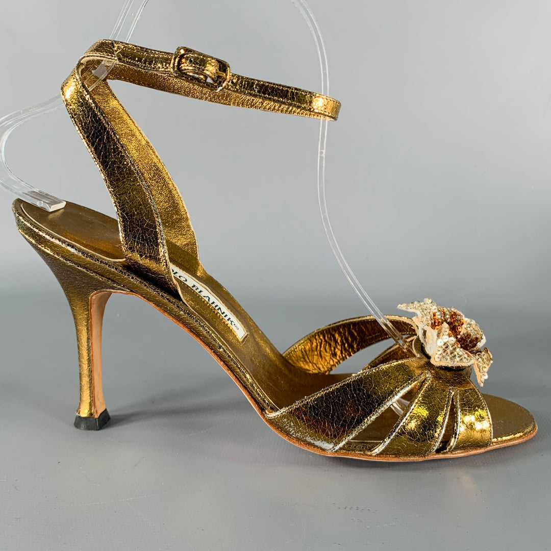 MANOLO BLAHNIK Size 8 Gold Leather Crackled Beaded Sandals