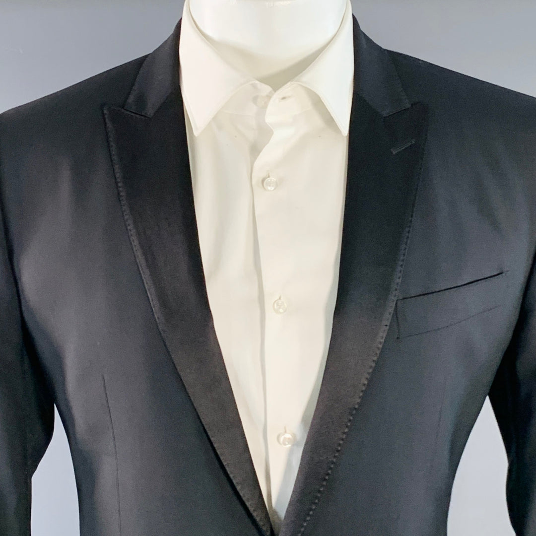 DOLCE & GABBANA Size 38 Black Wool Blend Peak Lapel Tuxedo