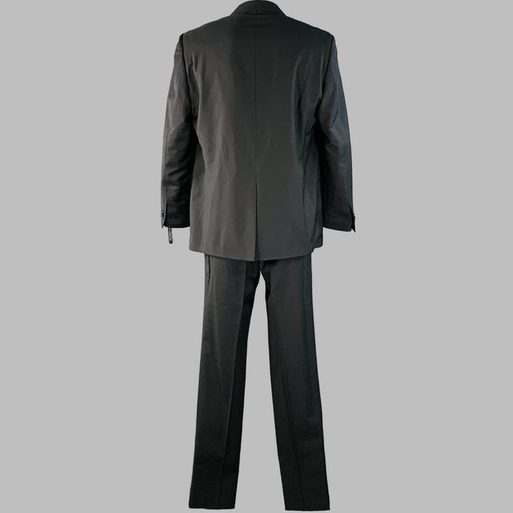 GIANFRANCO FERRE Size 48 Regular Black Virgin Wool Notch Lapel Suit