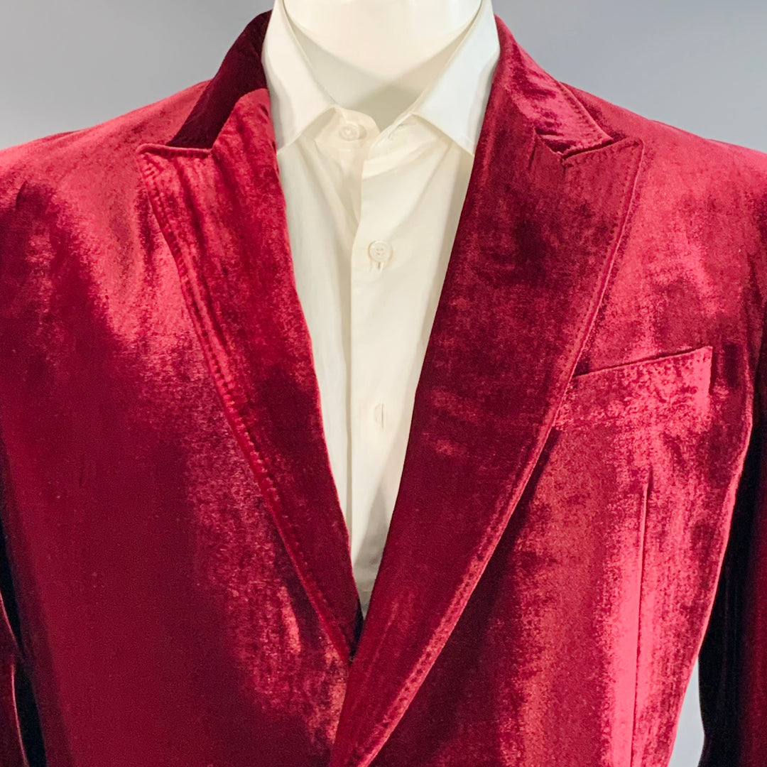 ARMANI COLLEZIONI Size 46 Long Burgundy Velvet Rayon Silk Sport Coat