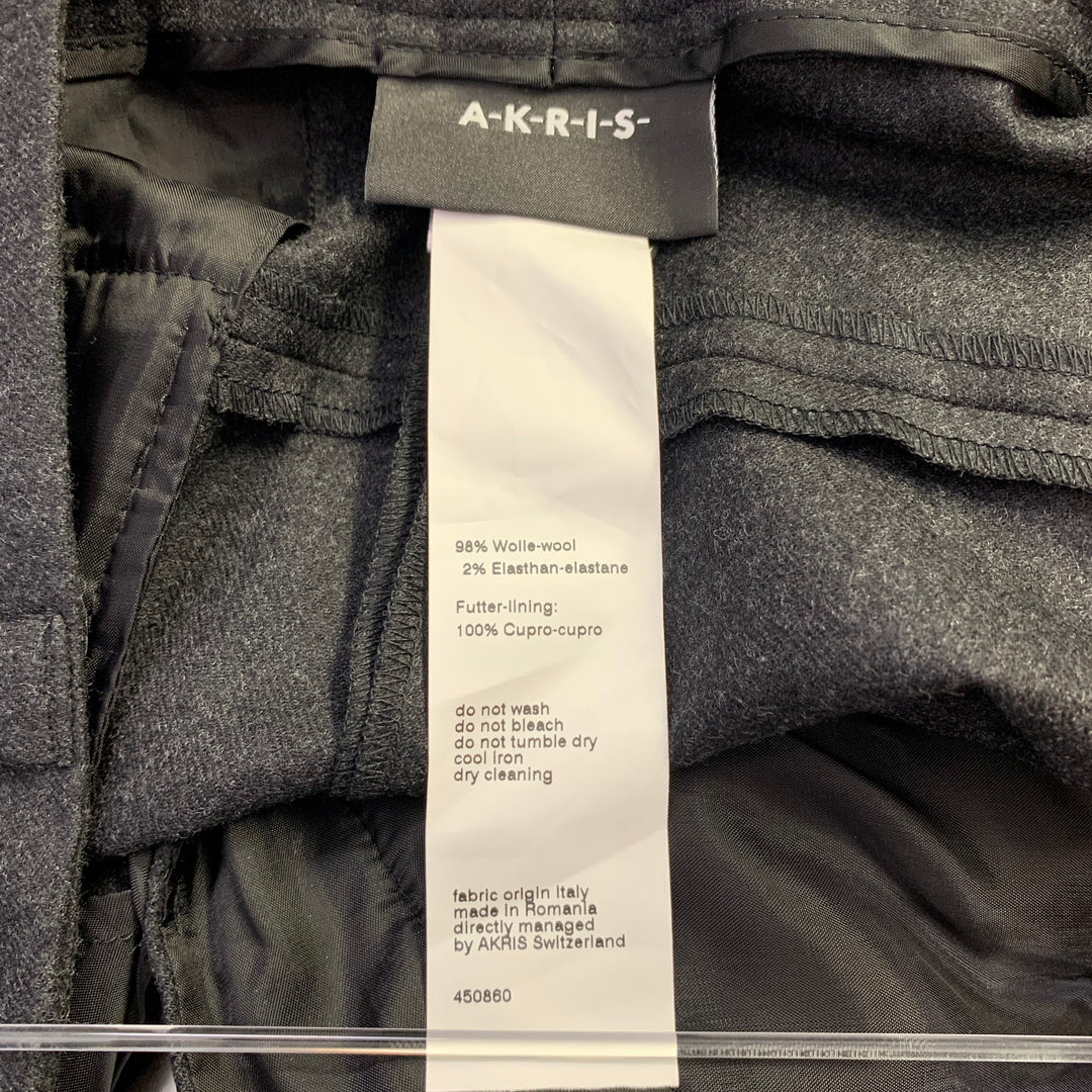 AKRIS Size 14 Grey Charcoal Wool Blend Heather Flat Front Dress Pants