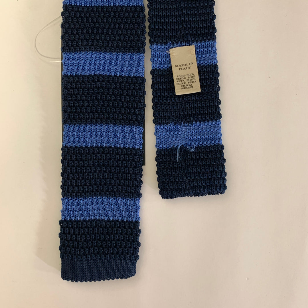 BURBERRY Navy Blue Knit Silk Tie