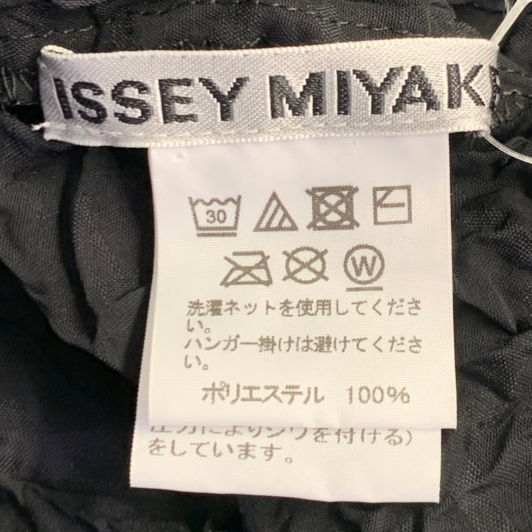 ISSEY MIYAKE Size M Black Polyester Wrinkled Shaggy Dolman Sleeve Pullover