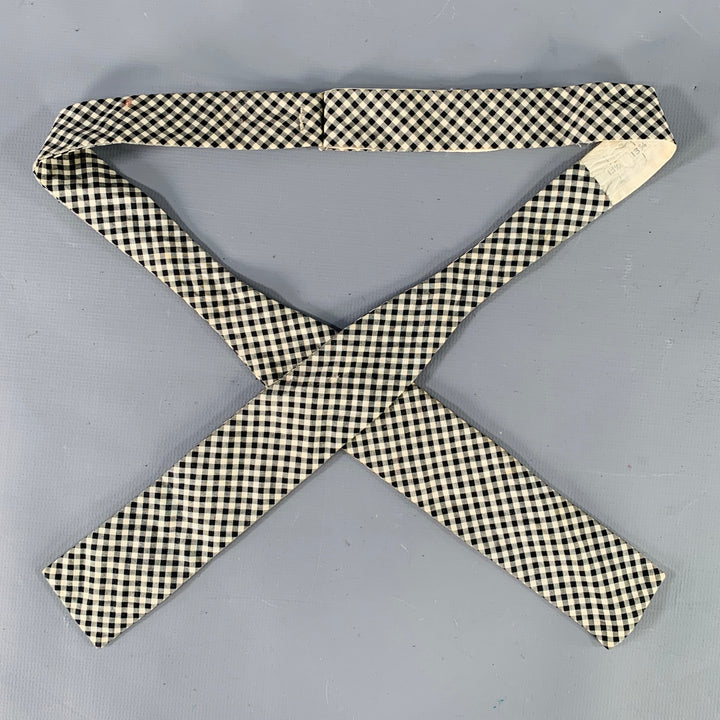 NEIMAN MARCUS Black White Gingham Cotton Batwing Bow Tie