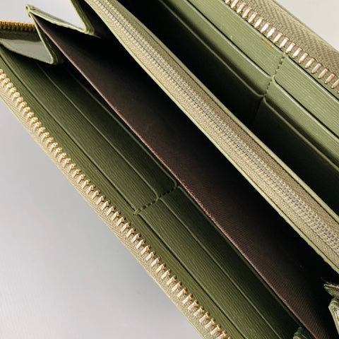 GUCCI Green Leather Zip Wallet