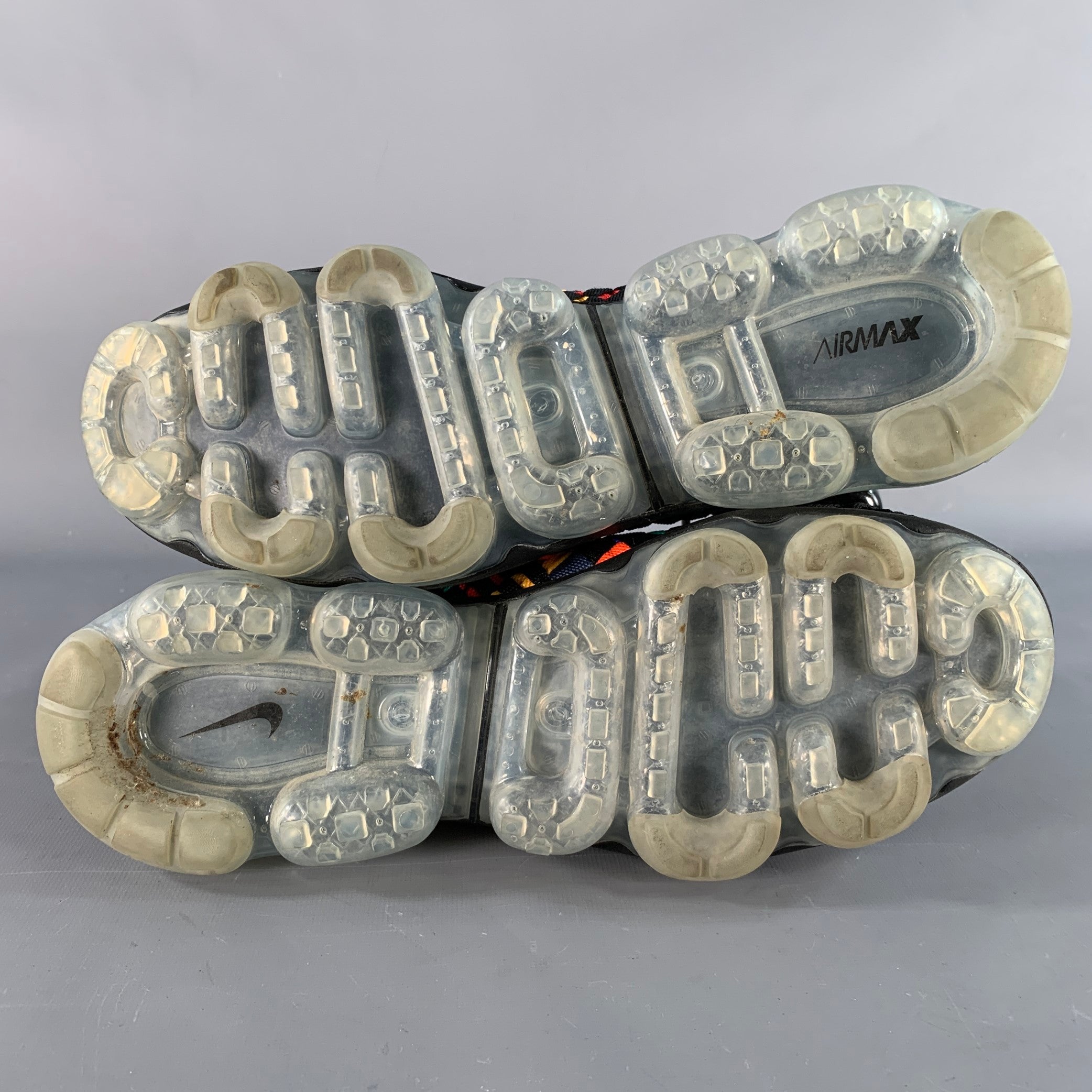 nike air vapormax inneva rainbow