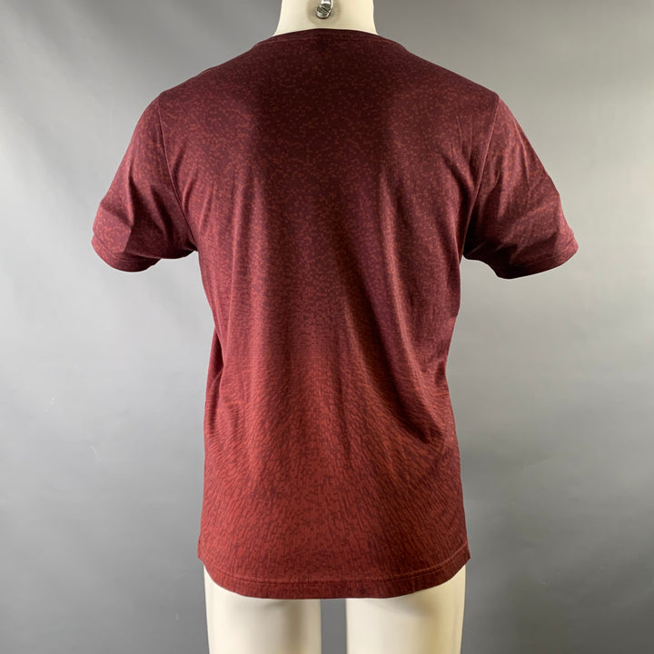 FENDI Size M Burgundy Blue Print Cotton T Shirt