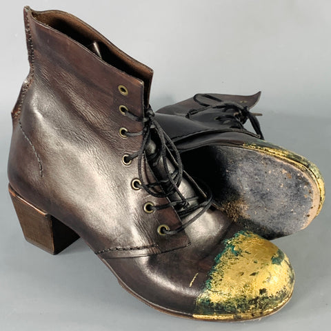 MUNOZ VRANDECIC Size 8 Brown Gold Leather Paint Splattered Wooden Heel Lace-Up Boots