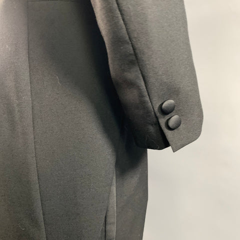 DIMENSIONS Chest Size 40 Black Solid Wool Tuxedo 34 29 Suit