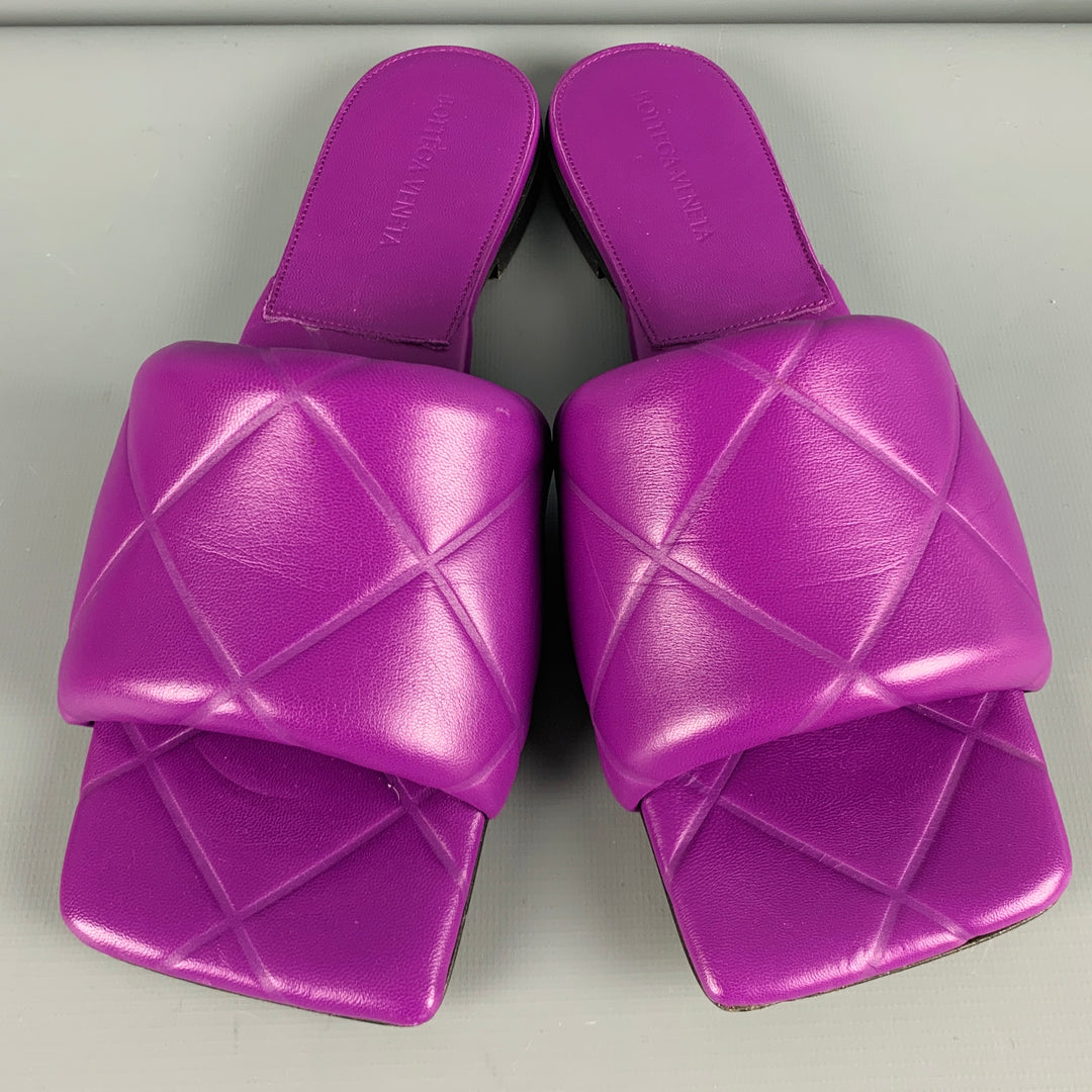 BOTTEGA VENETA Size 10 Purple Leather Quilted Square Toe Sandals