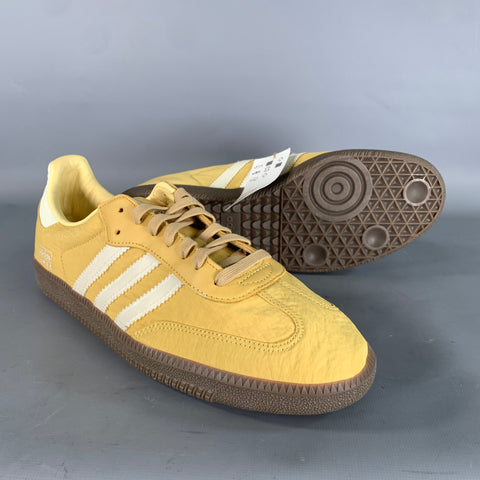ADIDAS Size 11 Yellow White Brown Stripe Nylon Runner Sneakers