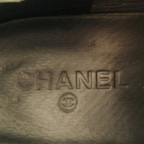 CHANEL Size 7 Black Leather Camellias Faux Pearls Applique High Top Sneakers