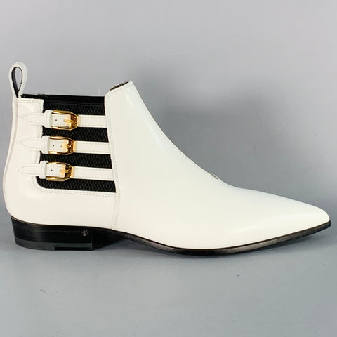 GUCCI Size 8 White Black Gold Leather Pointed Toe Pull On Ankle Boots