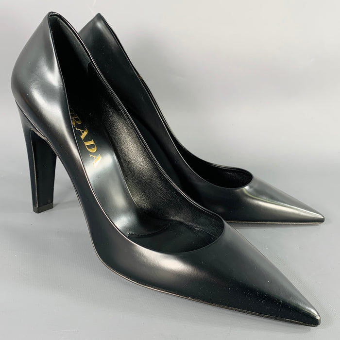 PRADA Size 7 Black Leather Pointed Toe Pumps