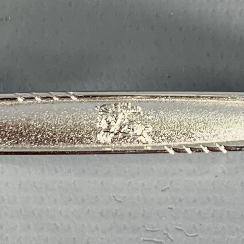 BURBERRYS Silver Metal Logo Tie Clip
